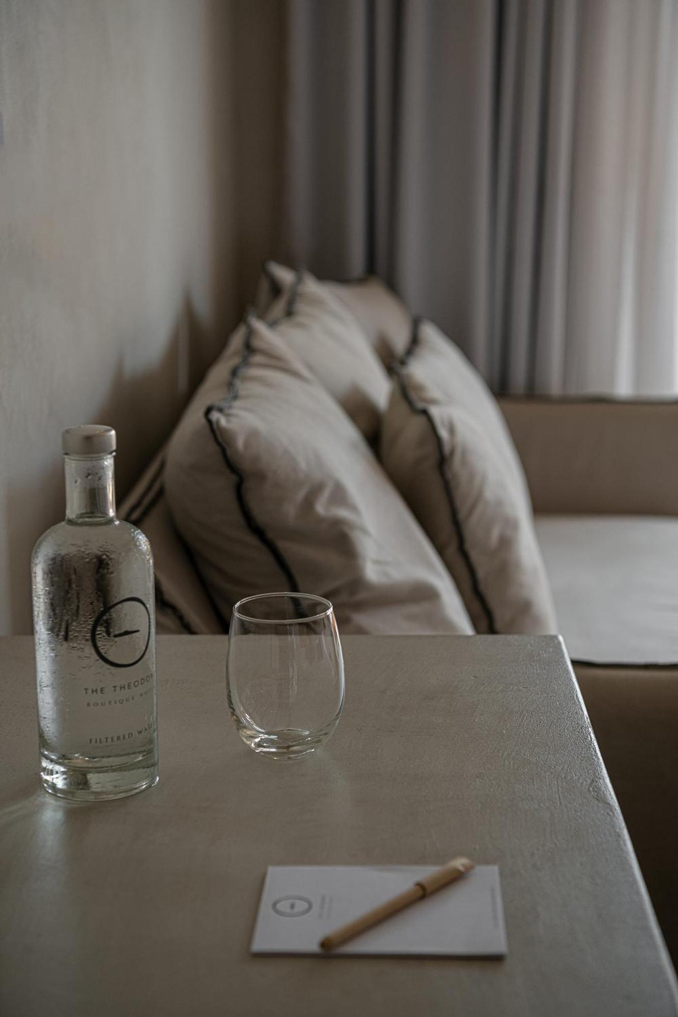 The Theodore Boutique Hotel- Adults Only 16 Plus Agia Marina エクステリア 写真