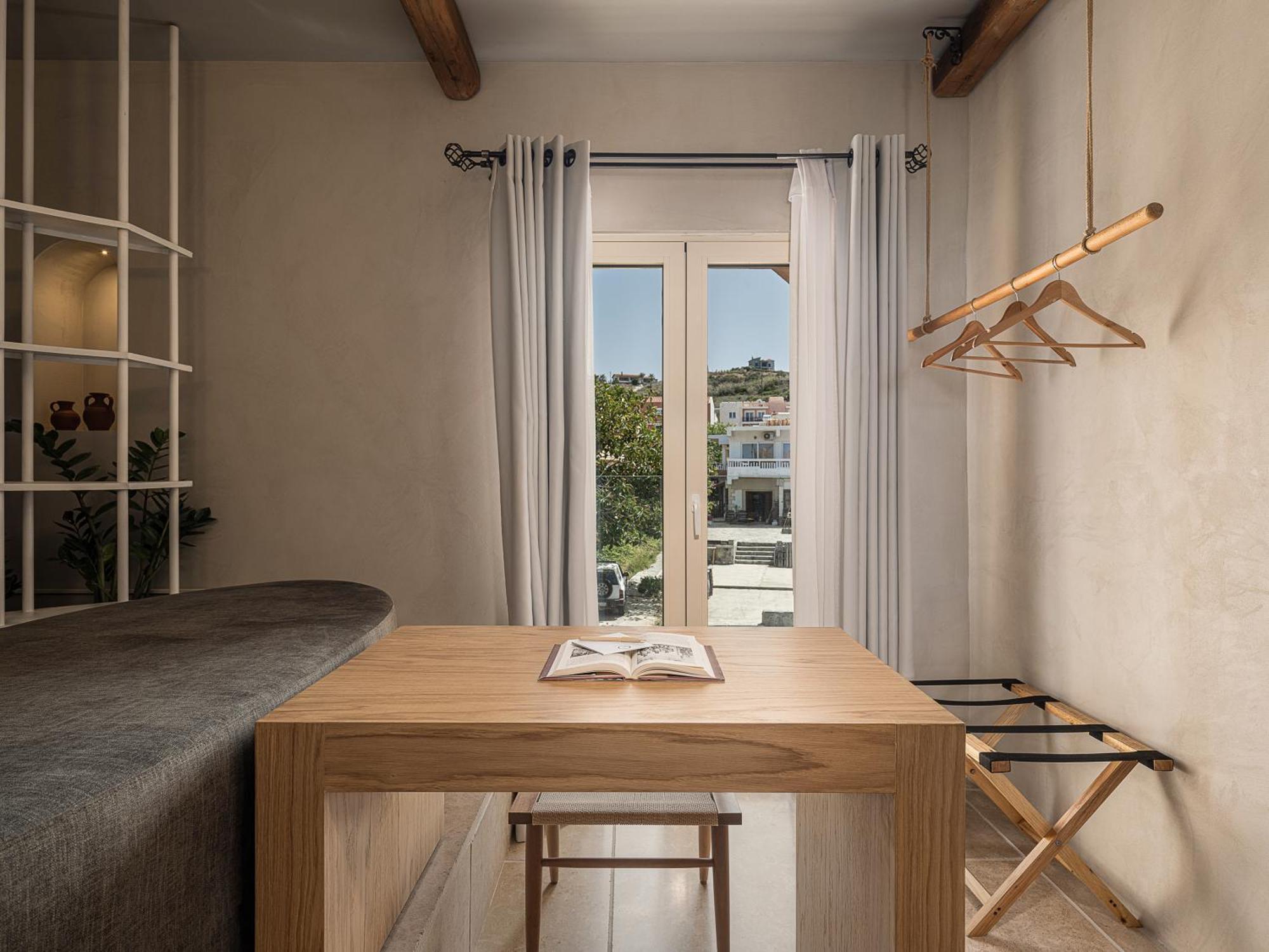 The Theodore Boutique Hotel- Adults Only 16 Plus Agia Marina エクステリア 写真